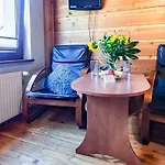 Lesniczowka Wiezyca * Szymbark (Pomerania)