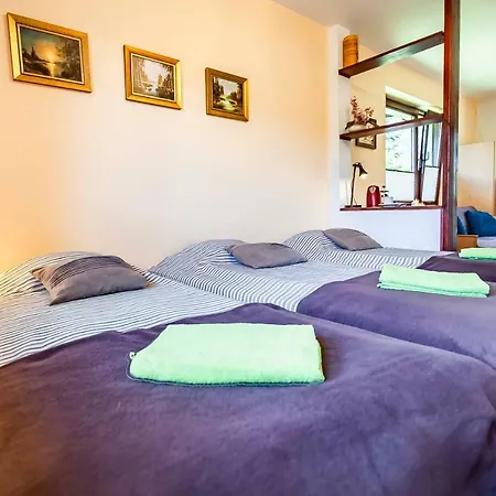 Lesniczowka Wiezyca I Homestay *