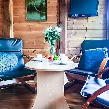 Lesniczowka Wiezyca * Szymbark (Pomerania)