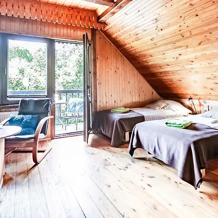 Δωμάτια σε οικογενειακή κατοικία Lesniczowka Wiezyca Szymbark (Pomerania)