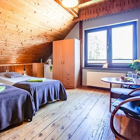 Lesniczowka Wiezyca I Homestay
