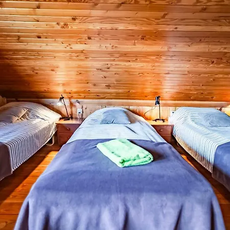 Δωμάτια σε οικογενειακή κατοικία Lesniczowka Wiezyca Szymbark (Pomerania)