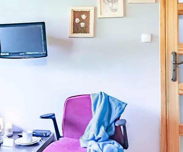 Lesniczowka Wiezyca *