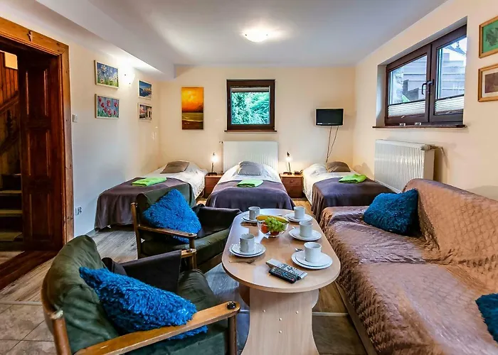 ホームステイ Lesniczowka Wiezyca シンバルク